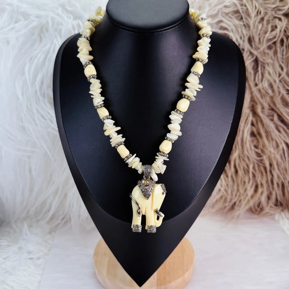 Vintage Cream Polished Stone Weighted Necklace with good luck Elephant Pendant